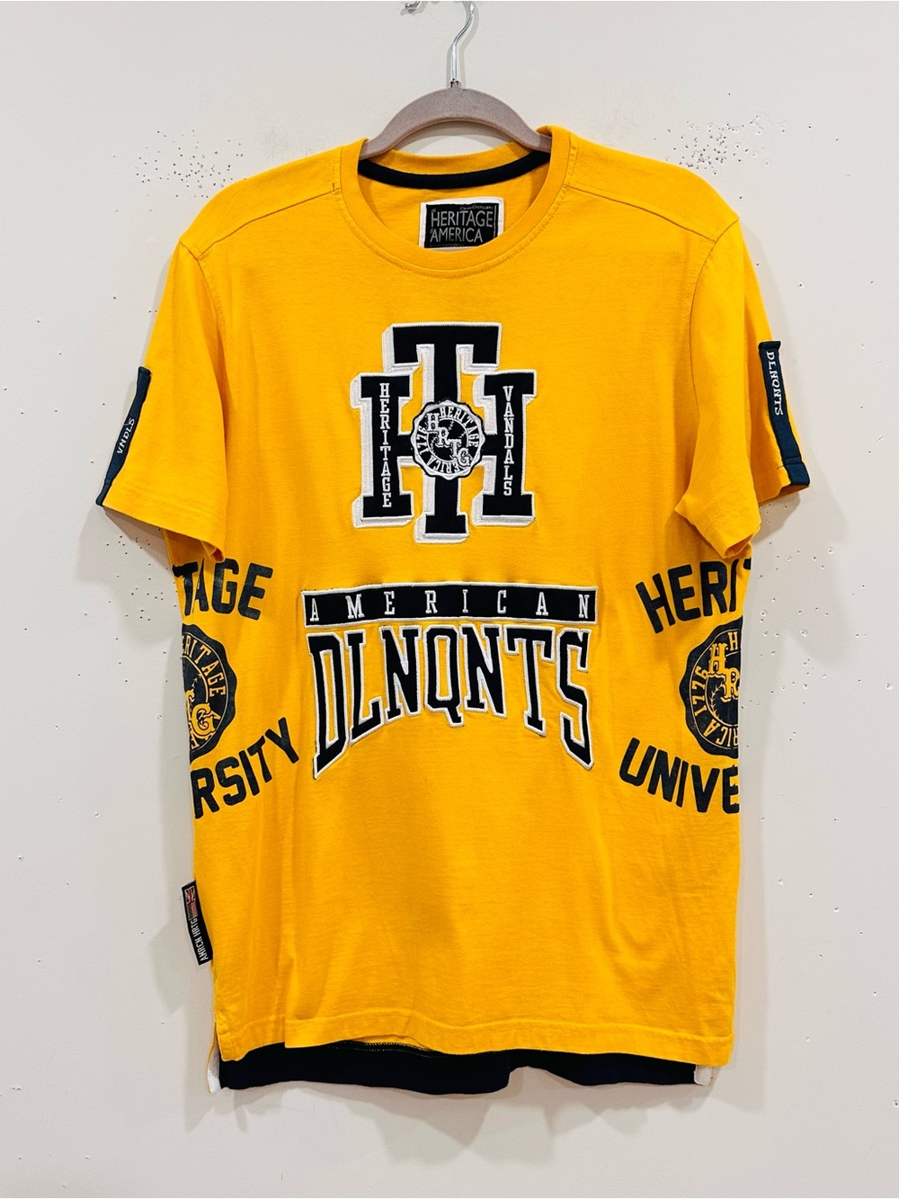 Heritage America Men's Yellow Graphic T-Shirt Delinquents Heavy Tee Size M